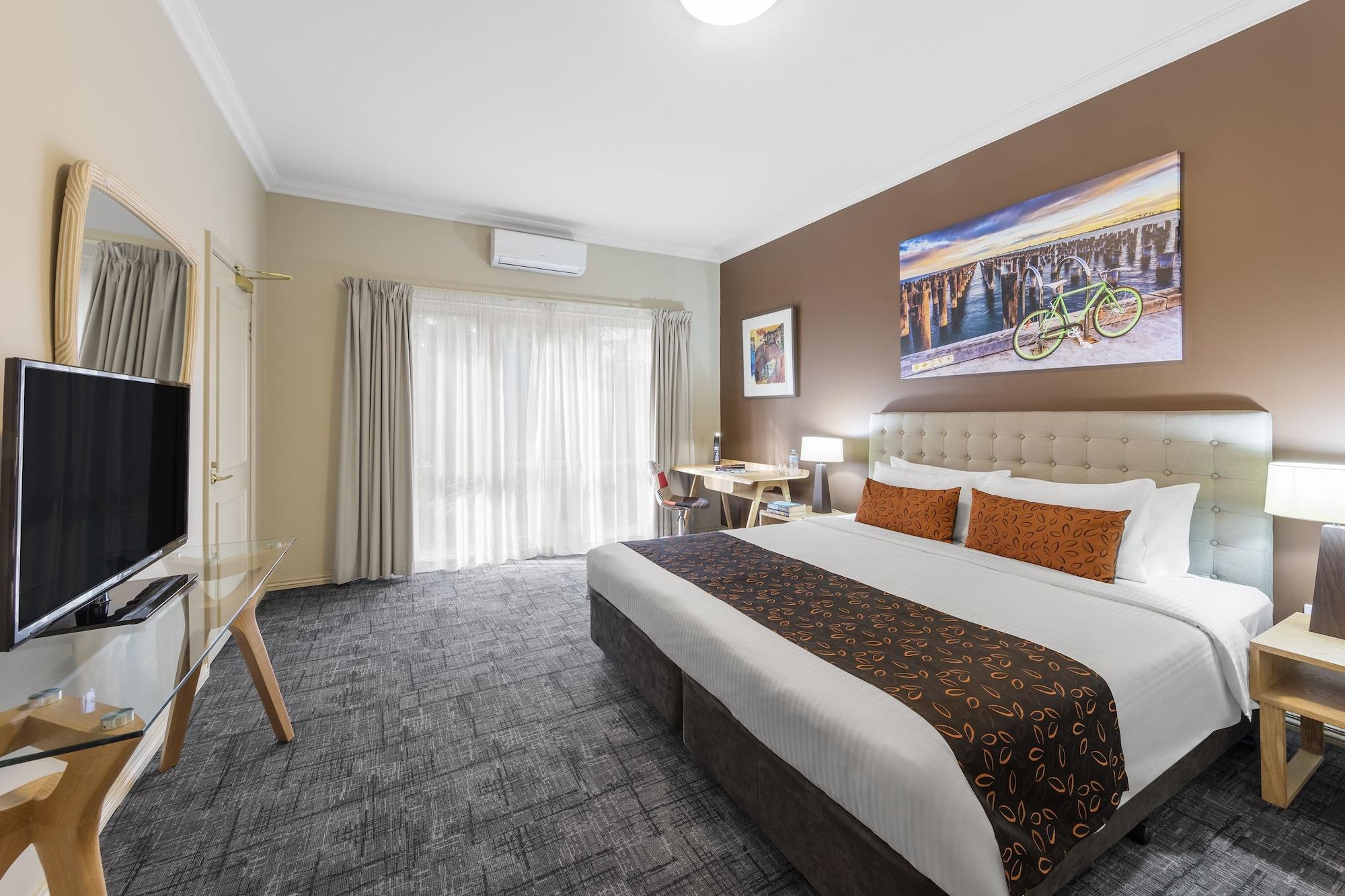 Kimberley Gardens Hotel, Serviced Apartments And Serviced Villas Melbourne Exterior photo