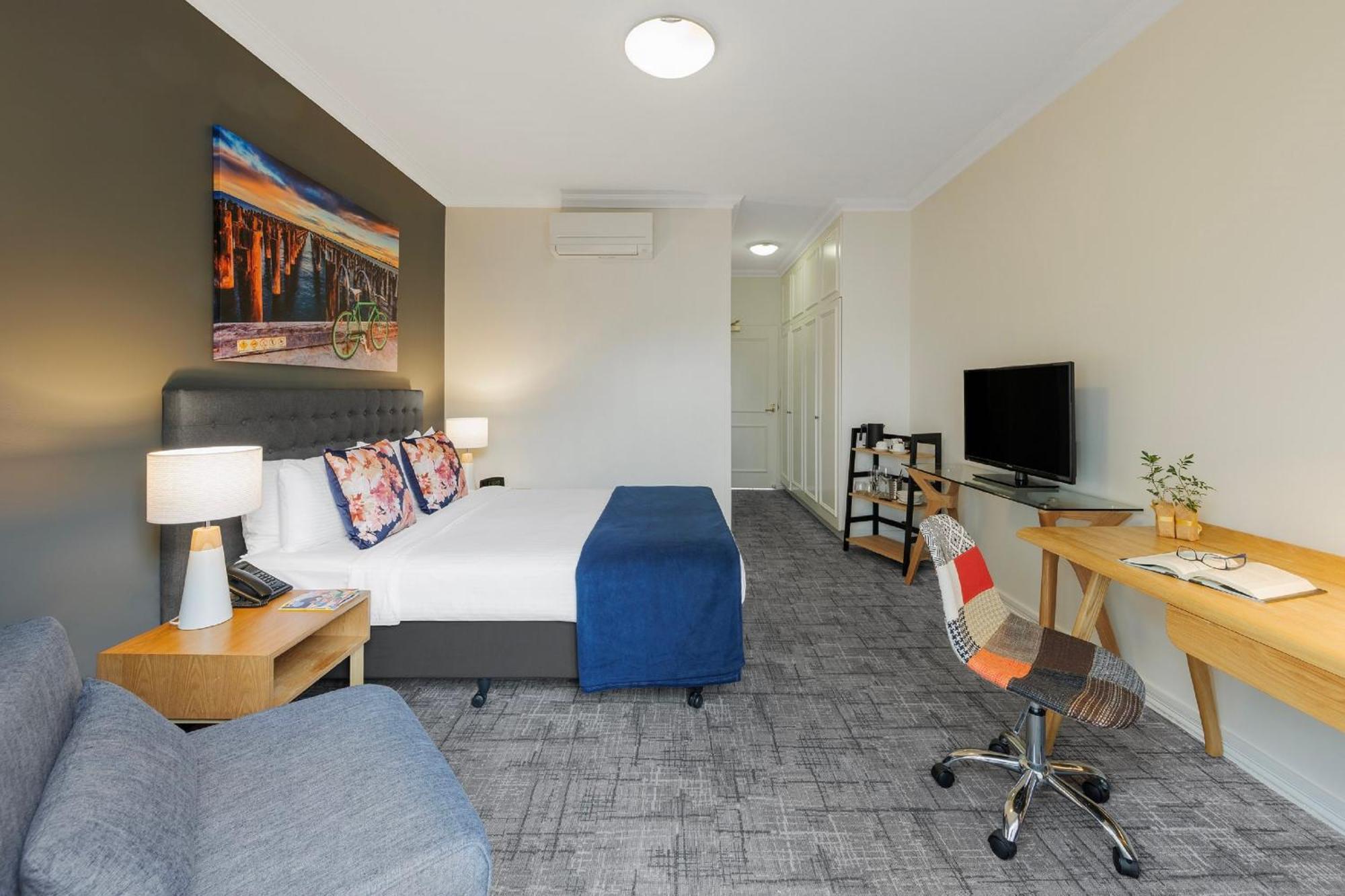 Kimberley Gardens Hotel, Serviced Apartments And Serviced Villas Melbourne Exterior photo